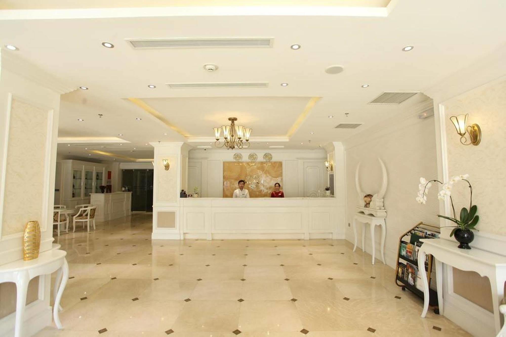City Bay Hotel Ha Long Bagian luar foto